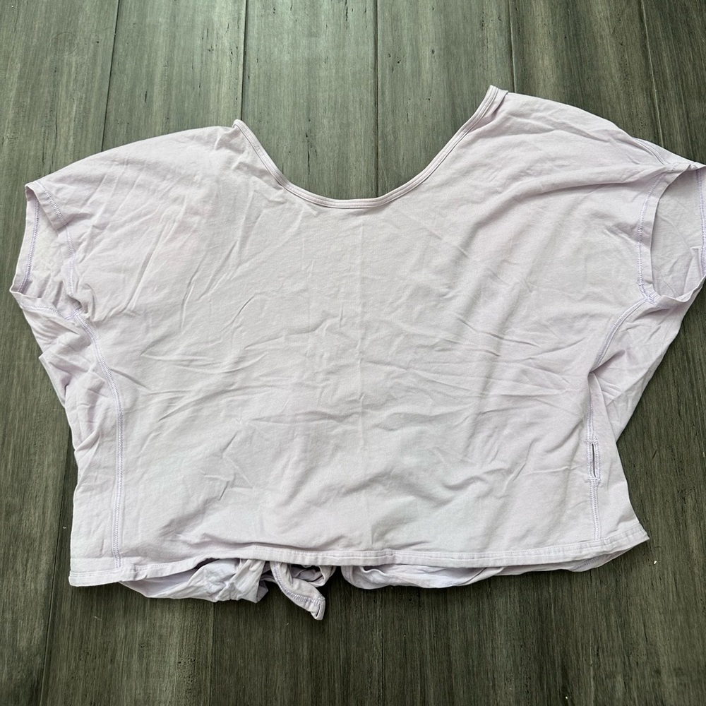 Lululemon Crop Top Tie in Back Light Purple